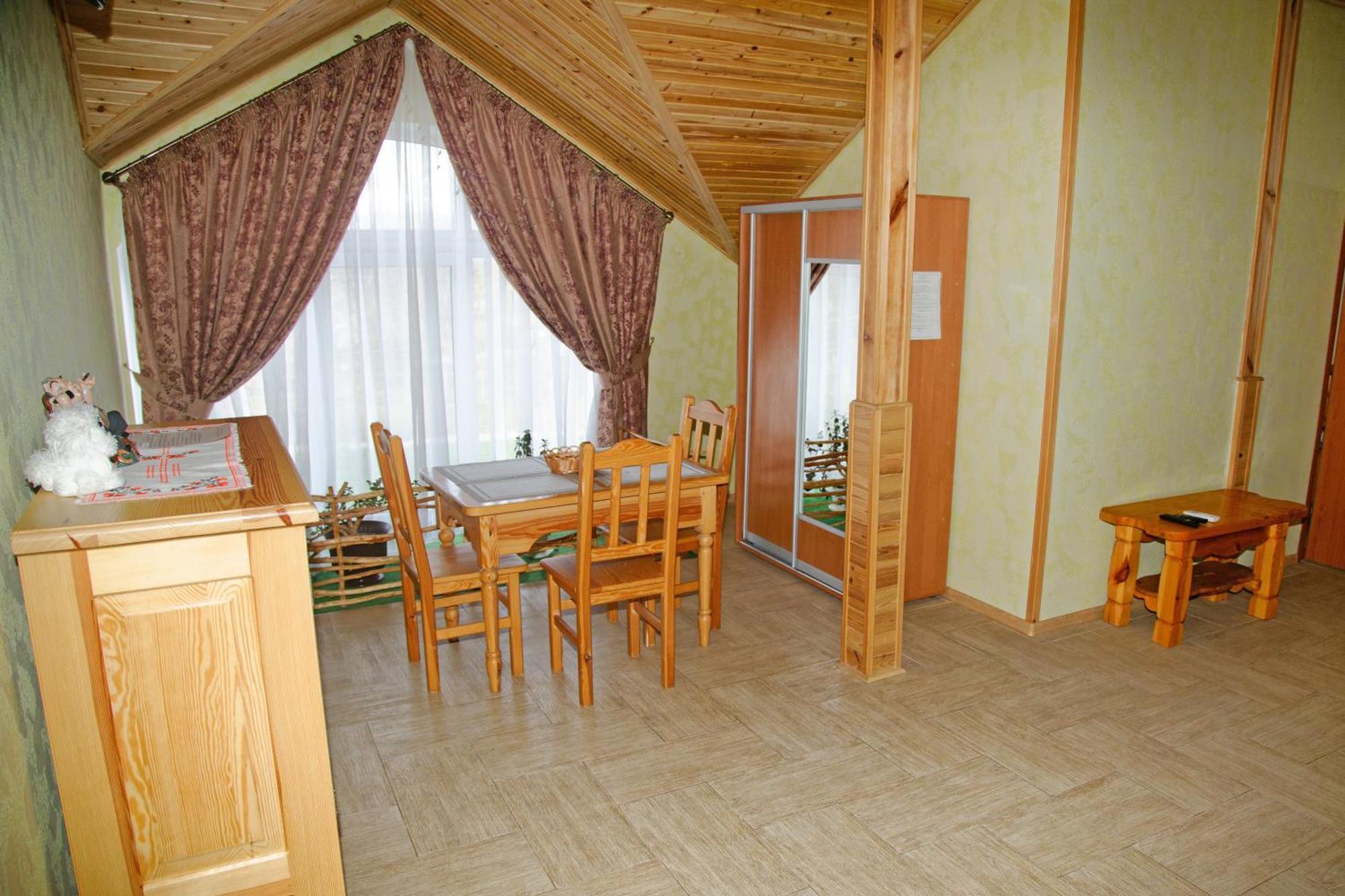 Mini-Hotel Yandrusi Kamjanez-Podilskyj Exterior foto